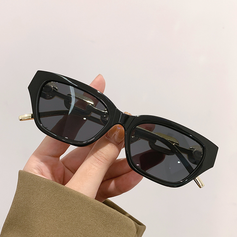クラシックカジュアルサングラス女性男性ファッションヴィンテー - Vintage Fashion Trends のレビューと価格