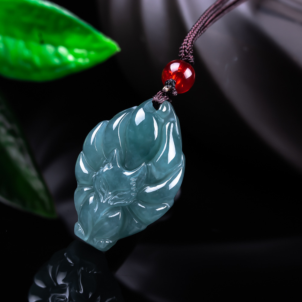 天然ビルマ翡翠フォックスペンダントネックレスヴィンテージアク - Vintage Fashion Necklace のレビューと価格