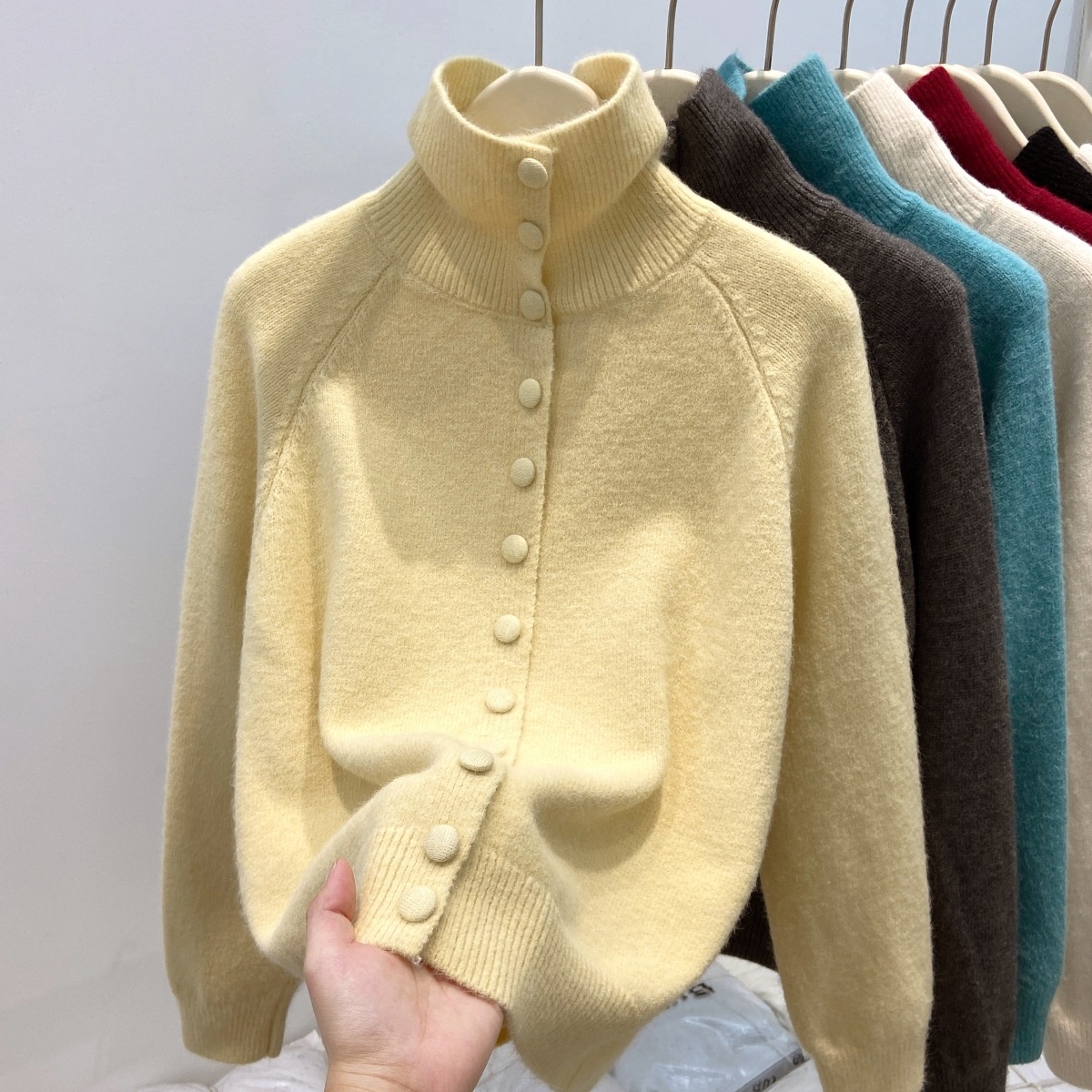 新作ソリッドキャンディレディースニットセーター長袖カーディガ - Turtleneck Knit 90S のレビューと価格